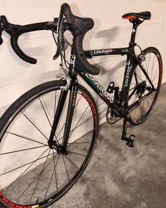 Bici da corsa colnago