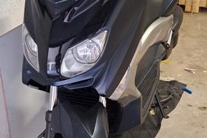 X max 250 i.e anno 2011