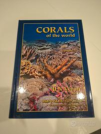 Corals of the World di J.E.N. Veron  