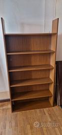 Libreria in legno con 5 ripiani – stabile e capien
