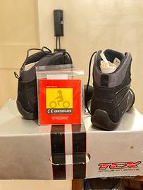 Scarpe da moto donna n. 36. Calzano esatte