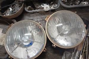 fanali anteriori x fiat  ritmo,fiat 850 e altre