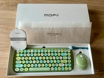 Tastiera e mouse wireless