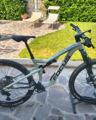 FOCUS JAM 6.9 - 2022 tg M