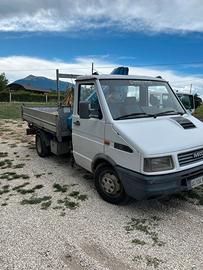 Iveco Daily ribaltabile con gru Effer 2500 AZ