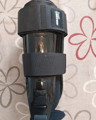 Tutore ortopedico caviglia aircast