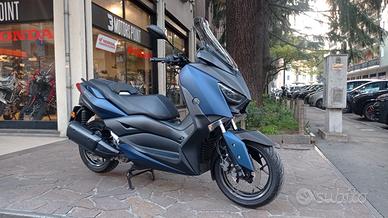 Yamaha X-Max 300