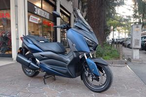 Yamaha X-Max 300