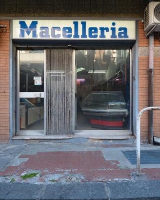 VIA INDUSTRIALE - locale commerciale cat. C/1