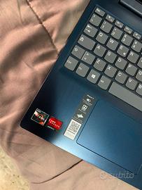 Lenovo IdeaPad 3 15ADA05 15.6"  AMD Ryzen 7 3700U