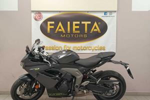 Triumph Daytona 660 - 2025