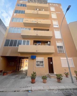 Av195 appartamento in via pecorella