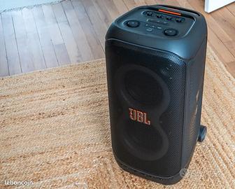 JBL PartyBox Stage 320 cassa portatile bluetooth 