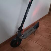  monopattino elettrico ducati evo pro 1