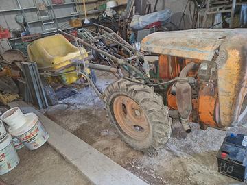  trattore completo di fresa e botte 