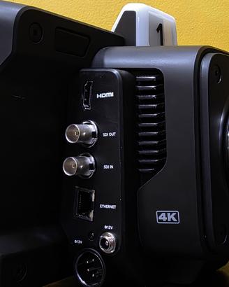 Blackmagic Studio Camera 4K Pro G2 con 12G-SDI