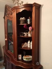 credenza in legno massiccio 