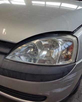 Proiettore sinistro OPEL CORSA C del 2003