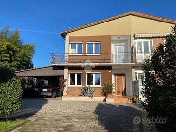 PORZIONE DI BIFAMILIARE A CASTELFRANCO VENETO