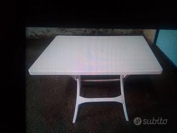TAVOLO PIEGHEVOLE IN RESINA CM100X70