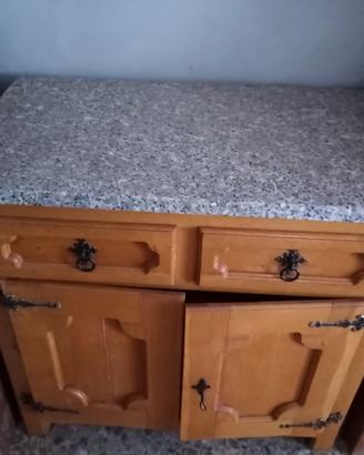 Mobiletto rustico / Arte povera in legno massello