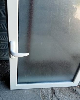 Finestra bagno 