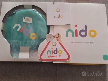Dispositivo anti abbandono per seggiolino auto