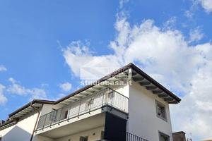 Attico / Mansarda di 85 m² con 3 locali a Nomi
