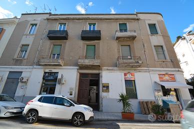 VIA XXIV MAGGIO - Ampia metratura con 4 bagni