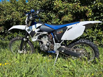 Yamaha wr 450 enduro