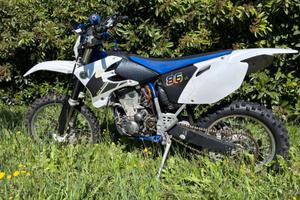 Yamaha wr 450 enduro