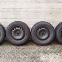 Pneumatici invernali Falken con cerchio in lamiera