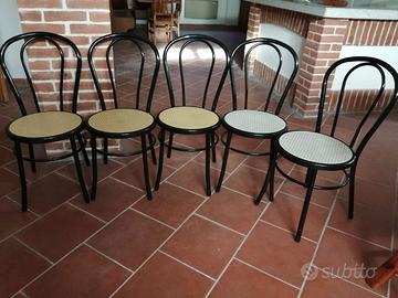 Sedie per cucina, bar e occasioni.