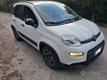Fiat Panda 1.0 ibrida city life