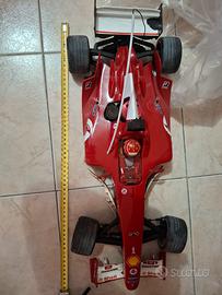 Ferrari F2004 motore a scoppio