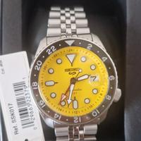 seiko 5 GMT 