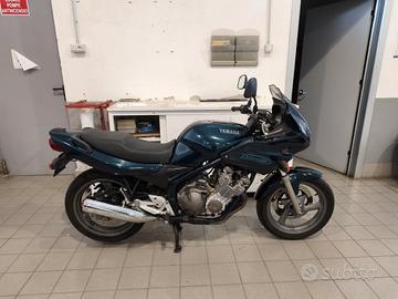 Moto Yamaha