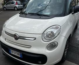 Fiat 500l - autocarro