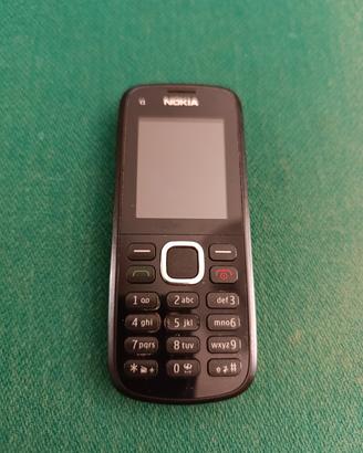 Nokia C1 - 02 - cellulare vintage