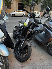 Benelli Leoncino 250 incidentata-intera o a pezzi