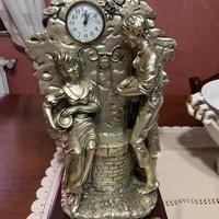 Scultura Valentino con orologio