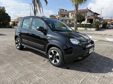 Fiat Panda 1.0 FireFly S&S Hybrid City Cross
