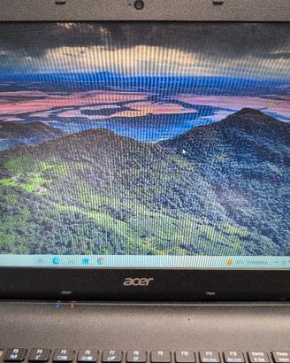 Acer Aspire ES15 - 8GB RAM / SSD 240GB

