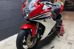 Honda Cbr 600