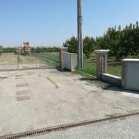 Capannone/deposito mq350 con terreno mq3500