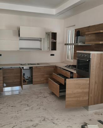 Cucina angolare moderna NUOVA, mai usata