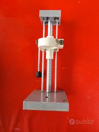 Supporto a colonna minitrapano