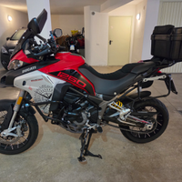 Ducati Multistrada enduro 1260 da vetrina