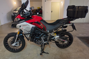 Ducati Multistrada enduro 1260 da vetrina