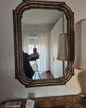 specchio d'epoca in legno intagliato e dorato